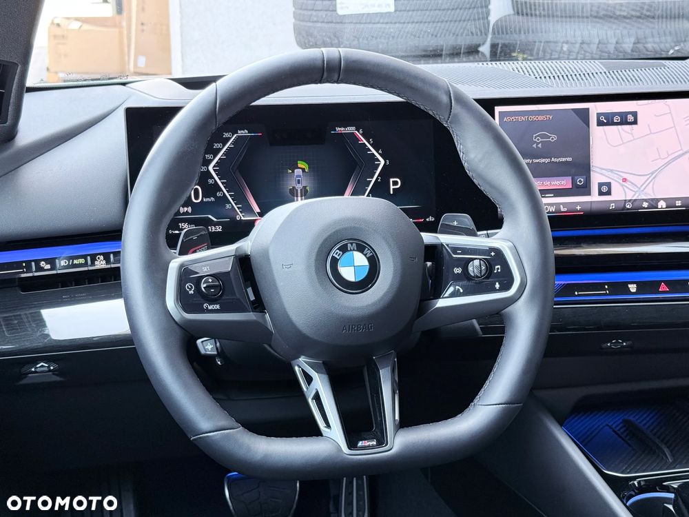 BMW Seria 5 540d xDrive - 18
