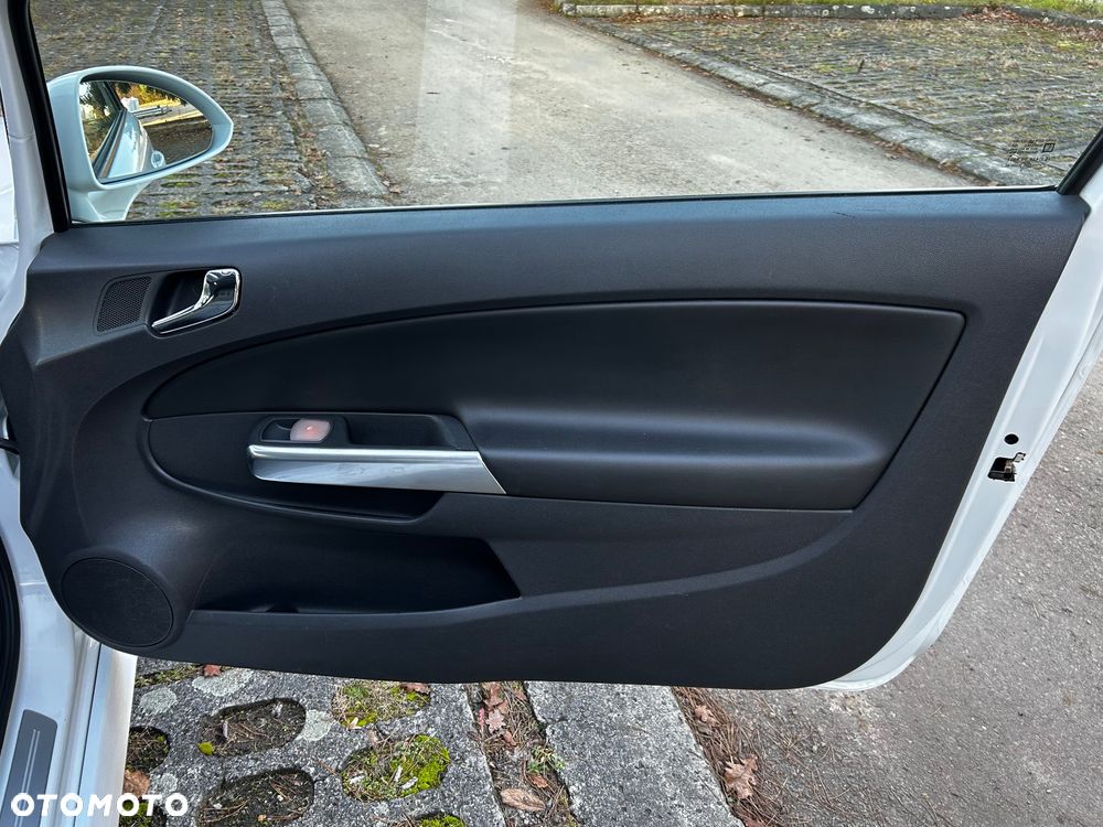 Opel Corsa 1.6 Turbo OPC - 15