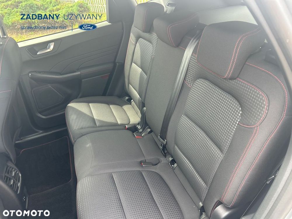 Ford Kuga - 23