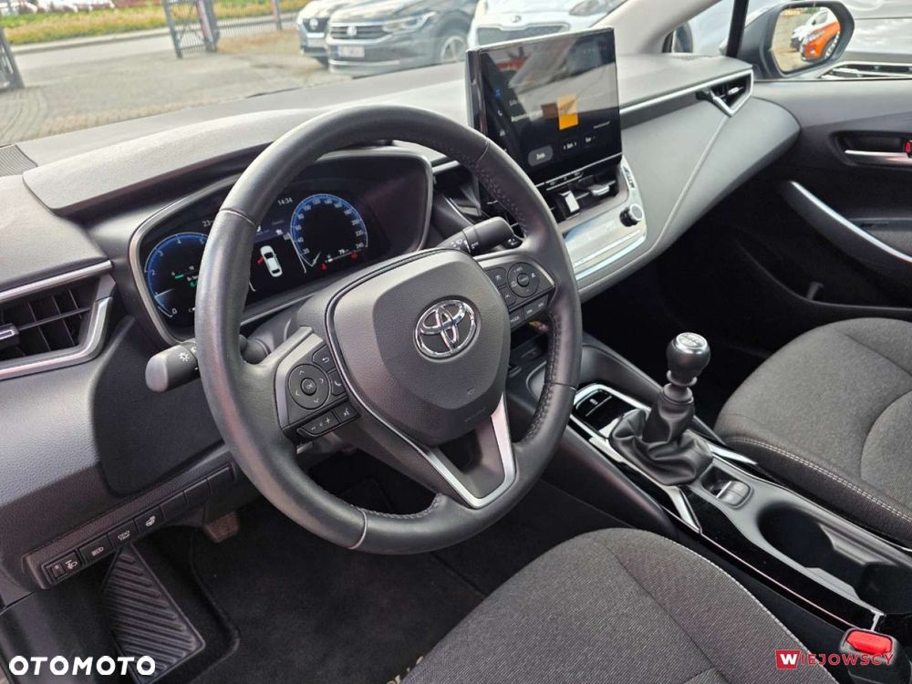 Toyota Corolla - 15
