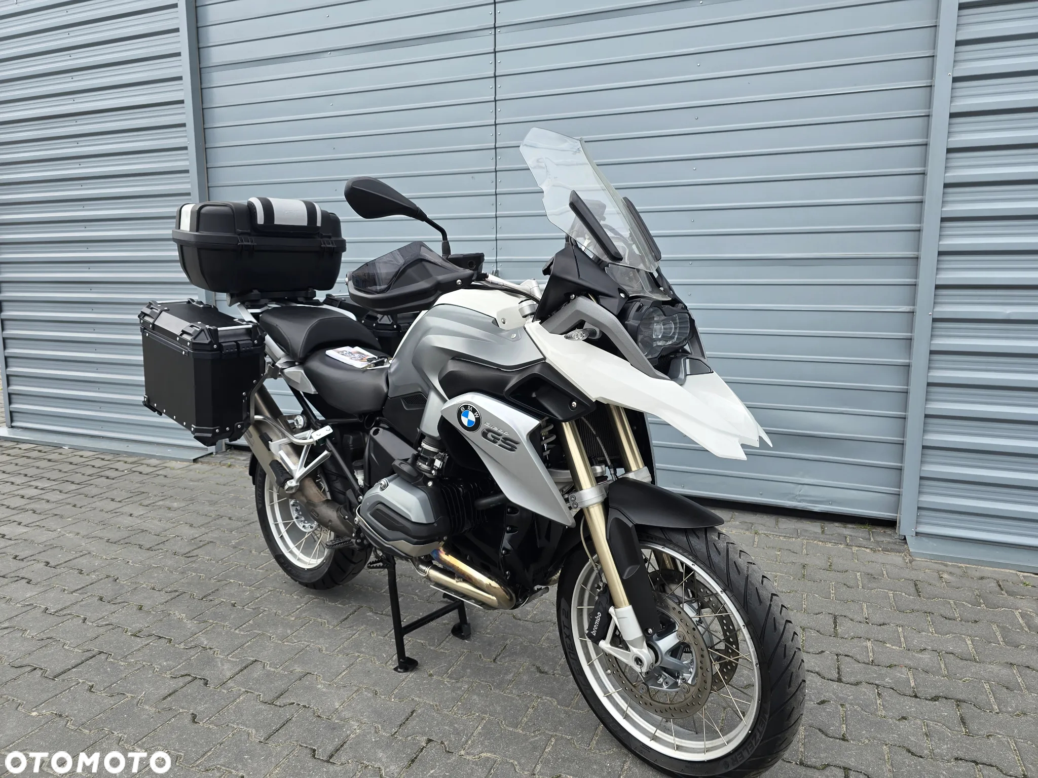 BMW R - 2