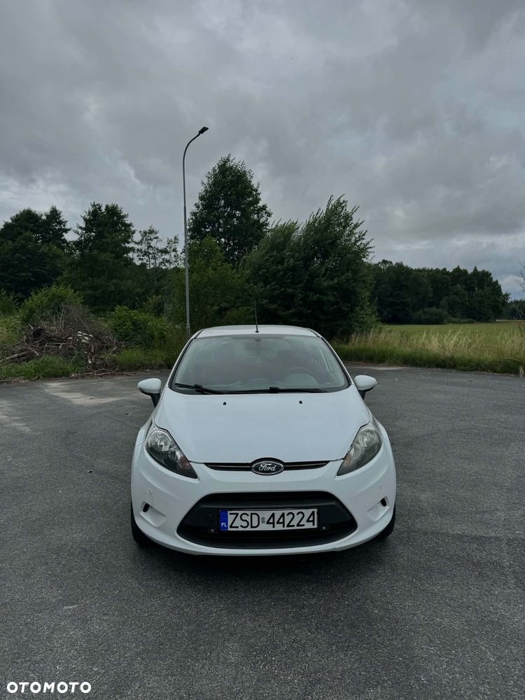 Ford Fiesta 1.6 TDCi DPF Trend - 2