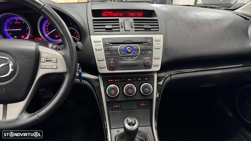 Mazda 6 MZR-CD 2.0 Sport - 23