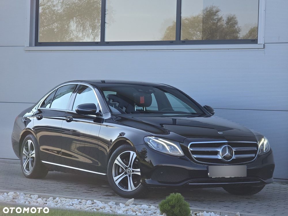 Mercedes-Benz Klasa E 250 9G-TRONIC - 20