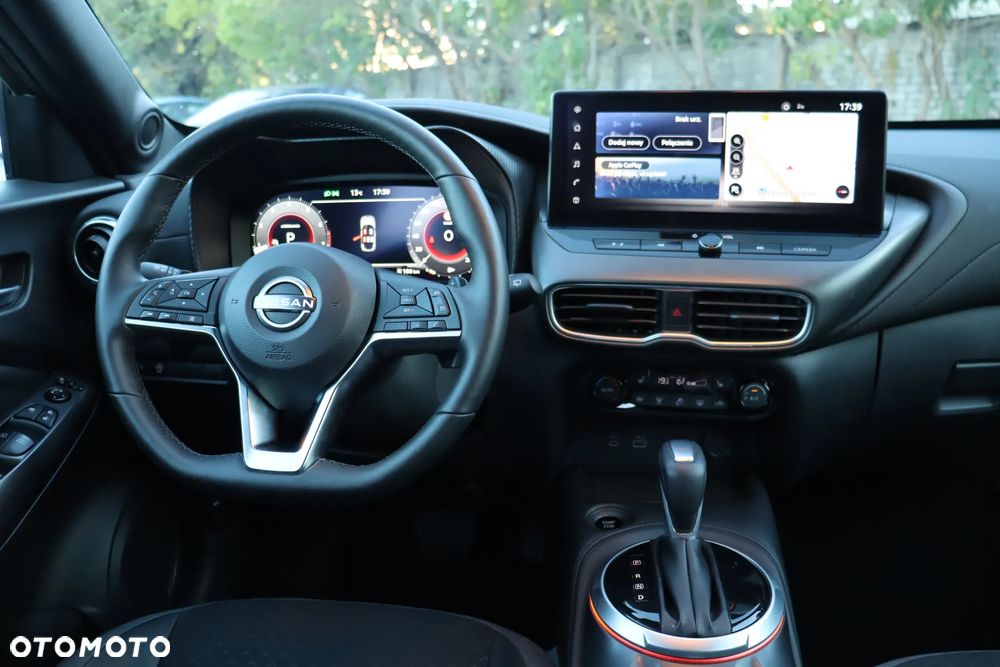 Nissan Juke 1.0 DIG-T N-Connecta DCT - 16