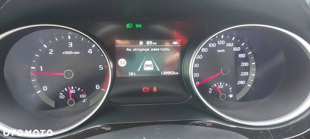 Kia XCeed 1.6 CRDi PLATINUM EDITION - 27