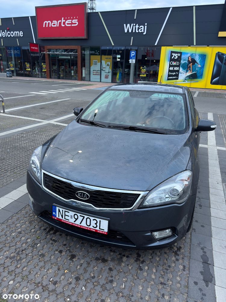 Kia Ceed 1.6 CRDi LX - 1