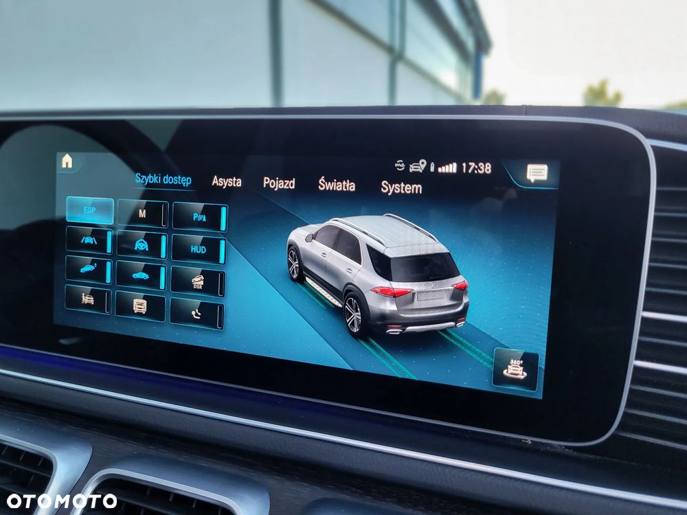 Mercedes-Benz GLE - 31