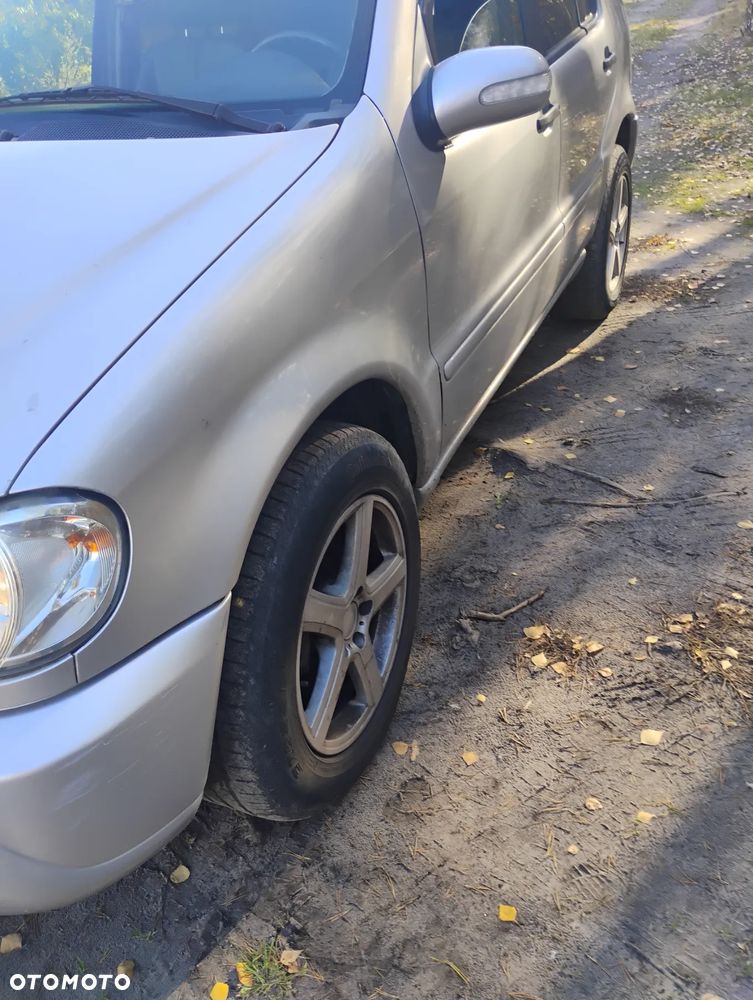 Mercedes-Benz ML - 9