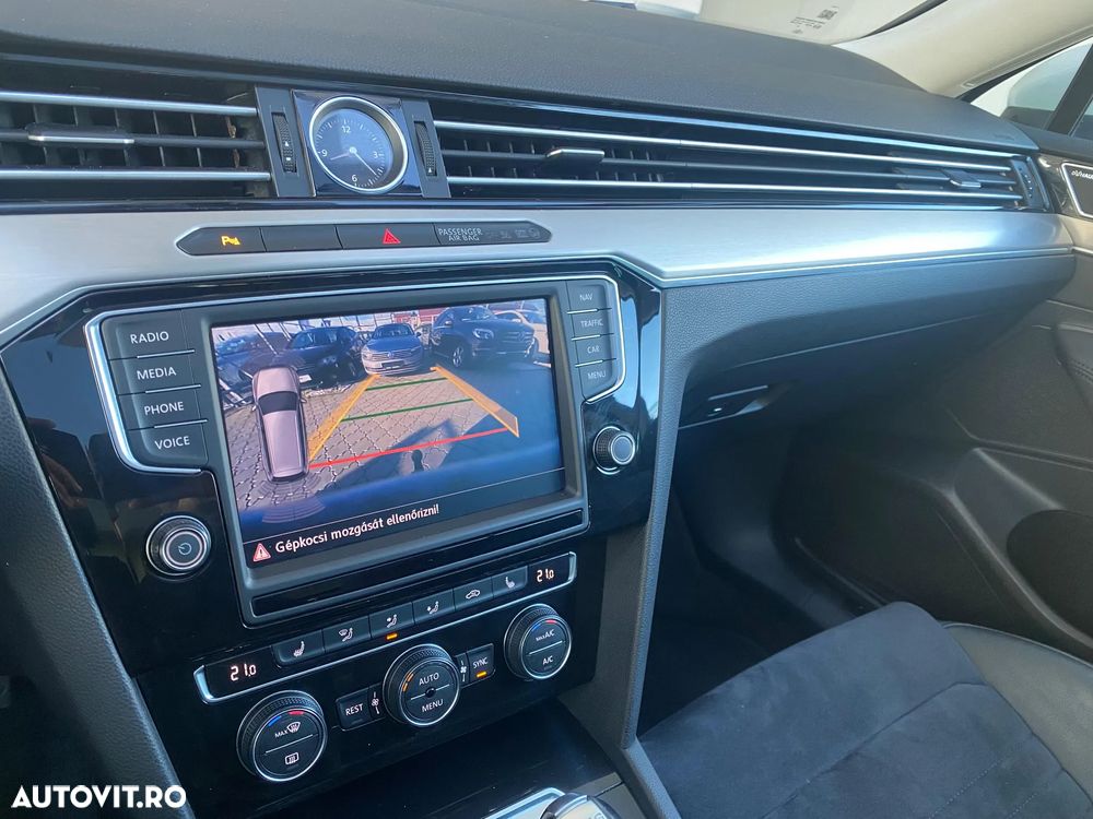 Volkswagen Passat - 8