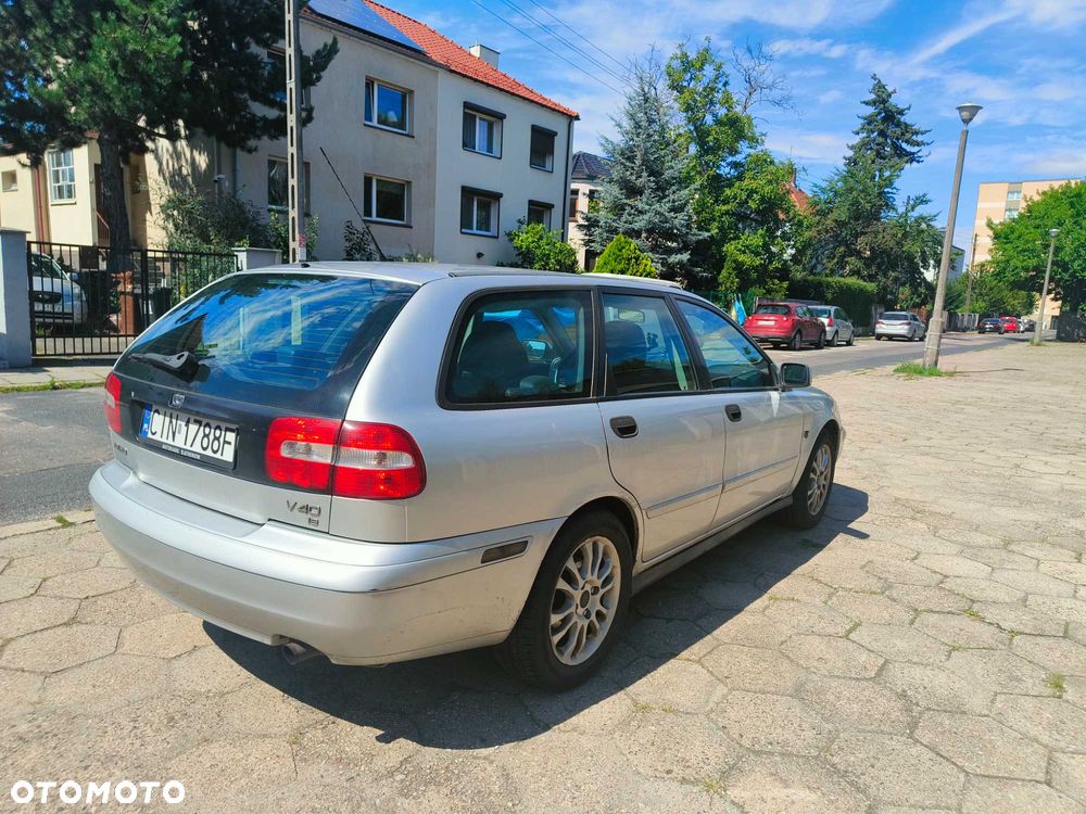Volvo V40 - 4