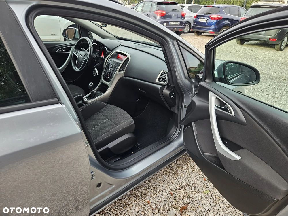 Opel Astra 1.4 Turbo Sports Tourer Active - 20