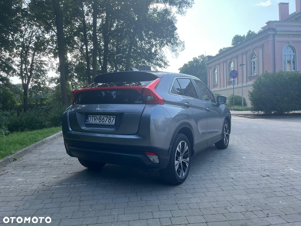 Mitsubishi Eclipse Cross - 4