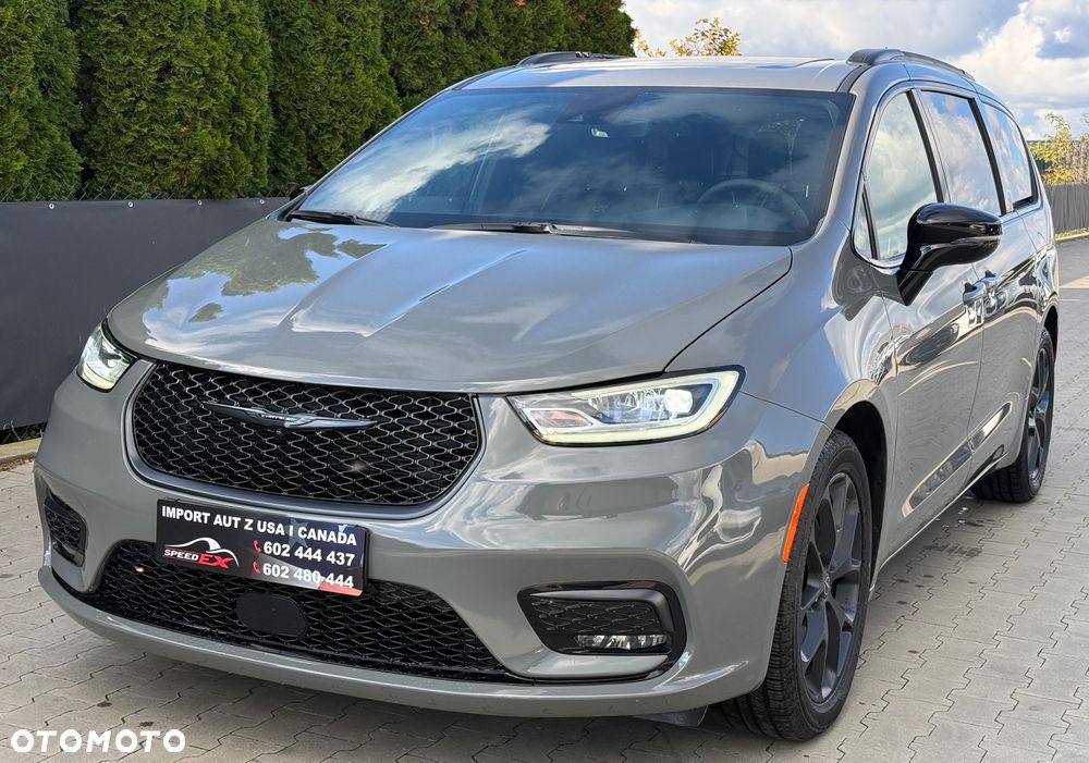 Chrysler Pacifica