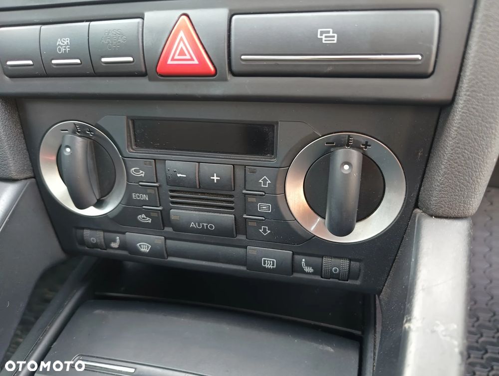 Audi A3 1.6 Ambition - 17