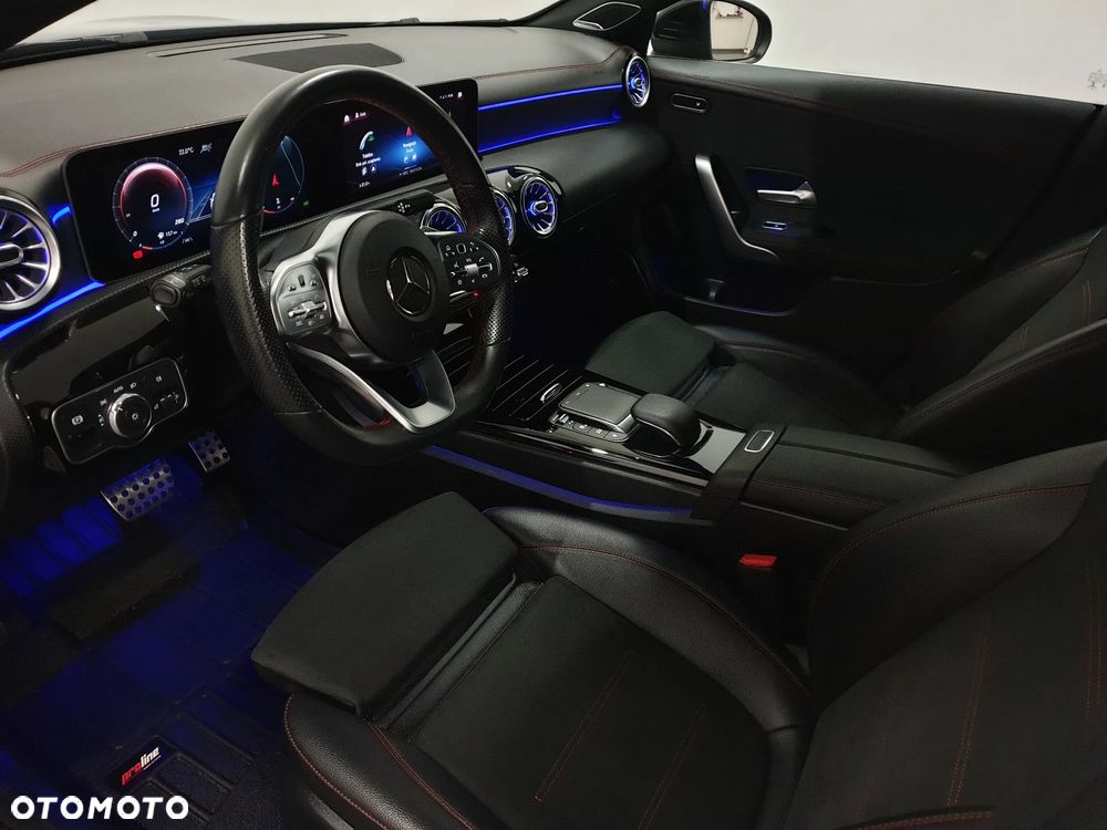 Mercedes-Benz CLA 250 7G-DCT - 39