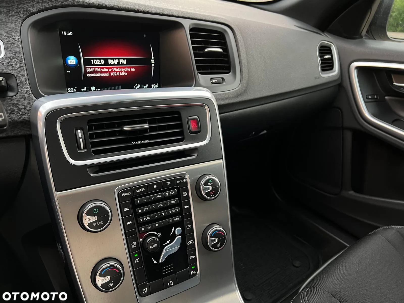 Volvo V60 D4 - 26
