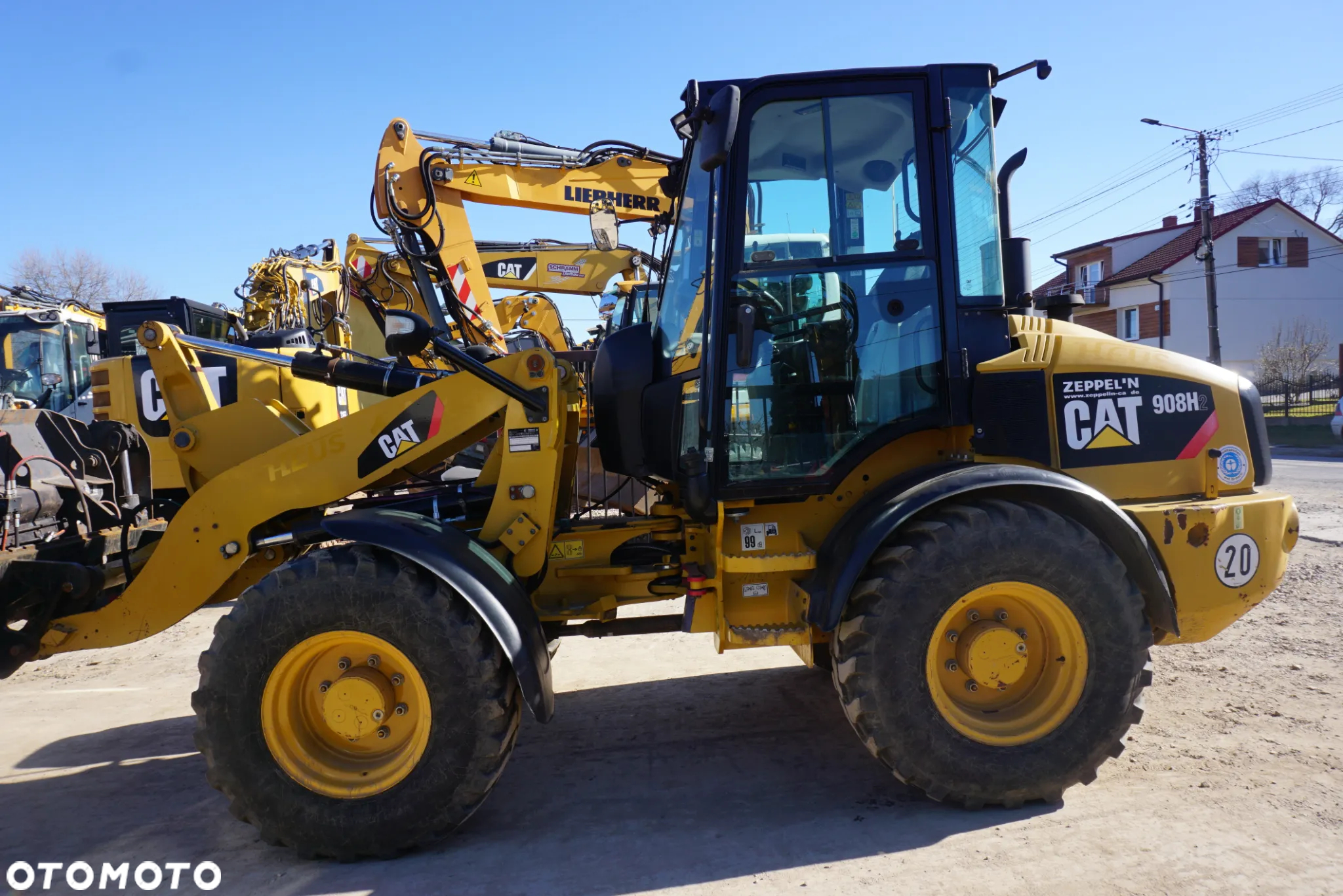 Caterpillar CAT 908 H2 - 6