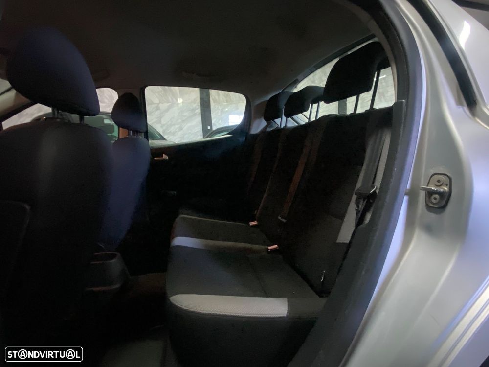 Peugeot 207 1.4 16V Open - 9