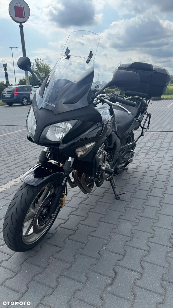 Honda CBF - 3