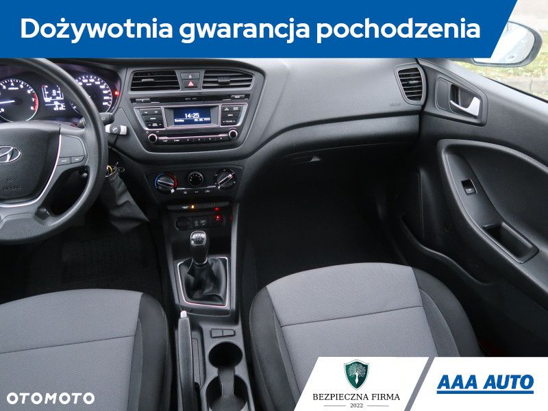 Hyundai i20 - 9