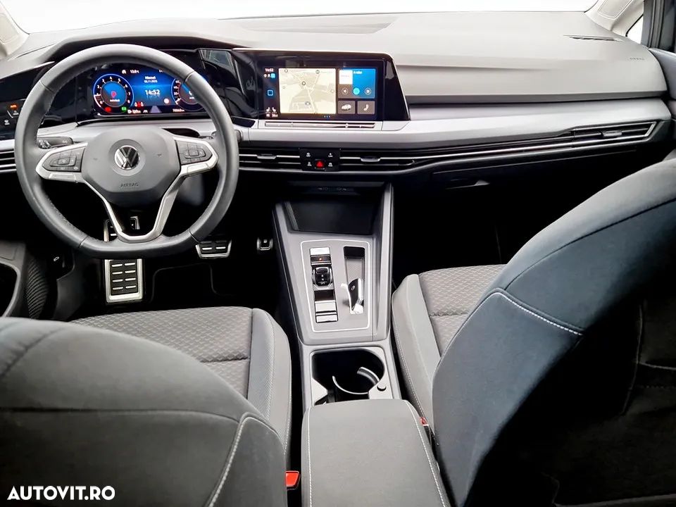 Volkswagen Golf 1.5 eTSI ACT DSG MHEV Life - 12