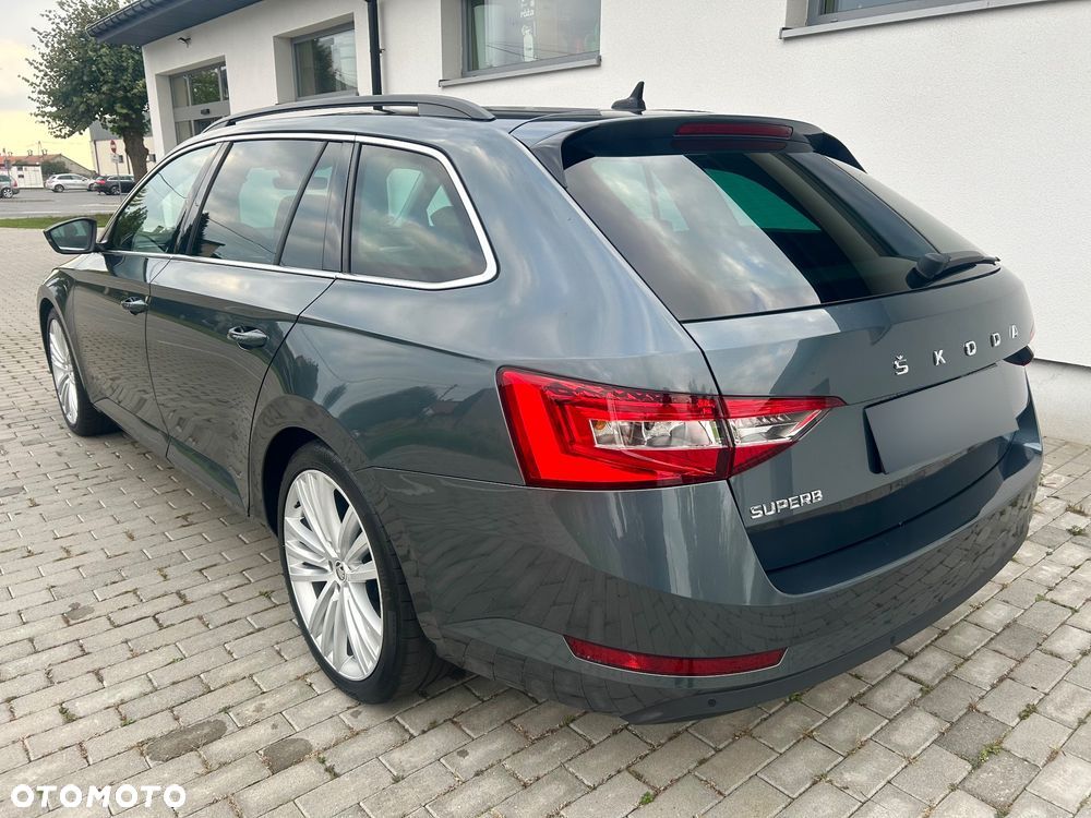 Skoda Superb 2.0 TDI DSG Ambition - 7