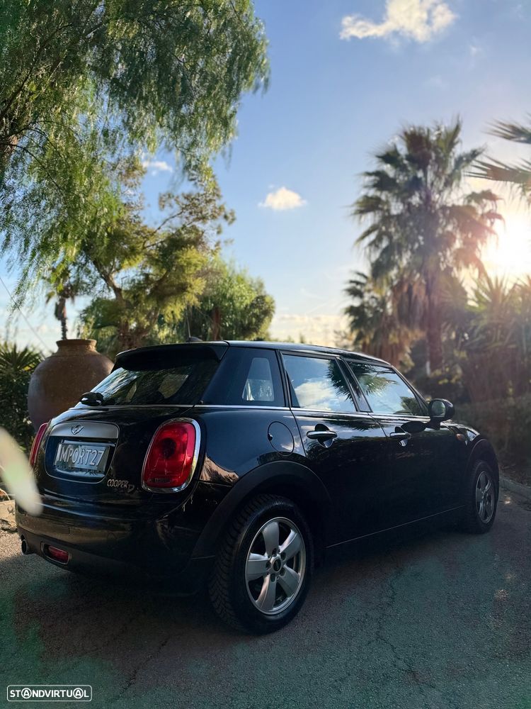 MINI 5 Portas Cooper D Seven - 10