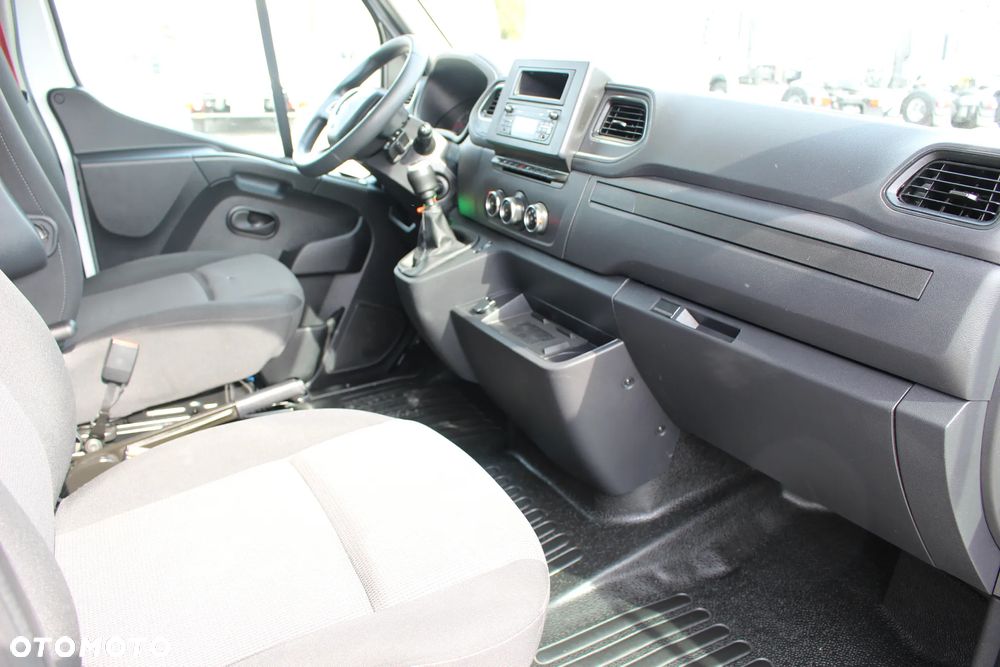 Renault MASTER *2.3 DCI 145 KM*/KONTENER-FIRANKA+ WINDA 750/ KLIMA/ MANUAL /*SERWIS FR*/ STAN IDEALNY / - 24