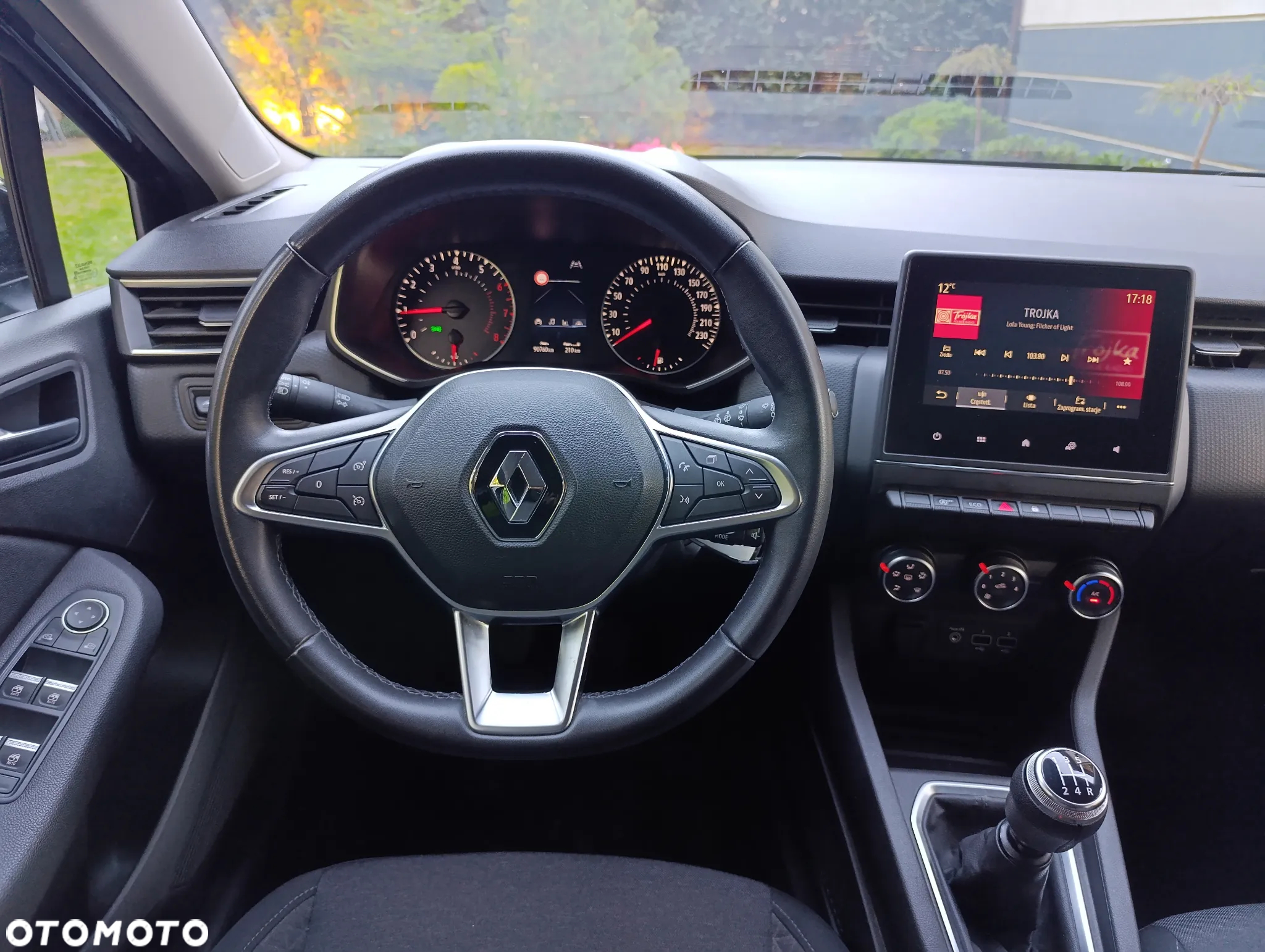 Renault Clio 1.0 TCe Zen - 16