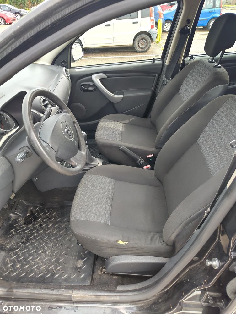 Dacia Duster 1.6 Ambiance 4x4 - 8