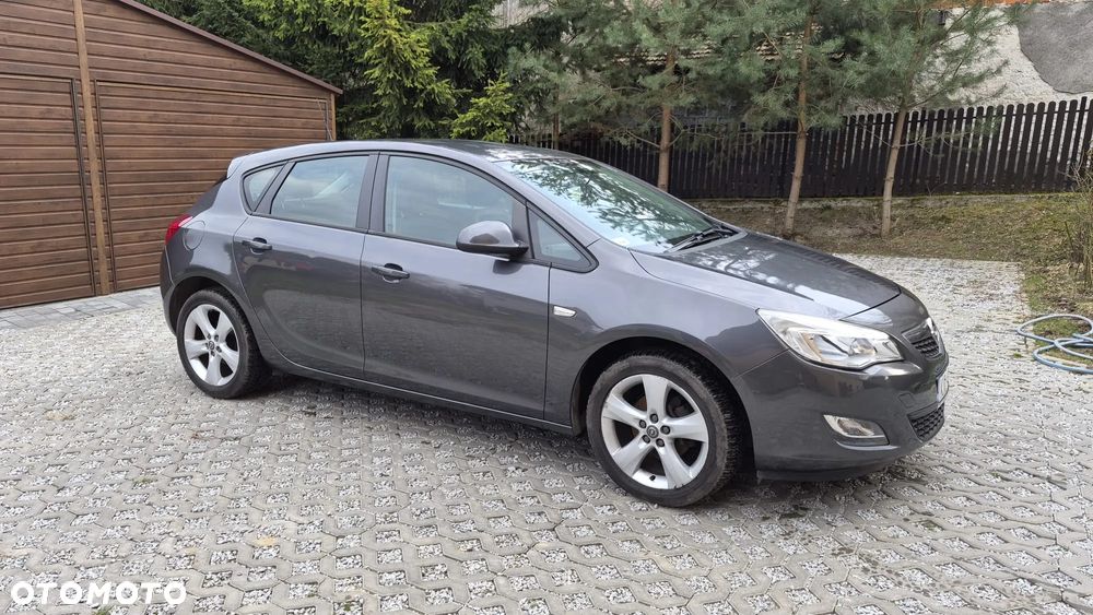 Opel Astra 1.4 Enjoy - 2