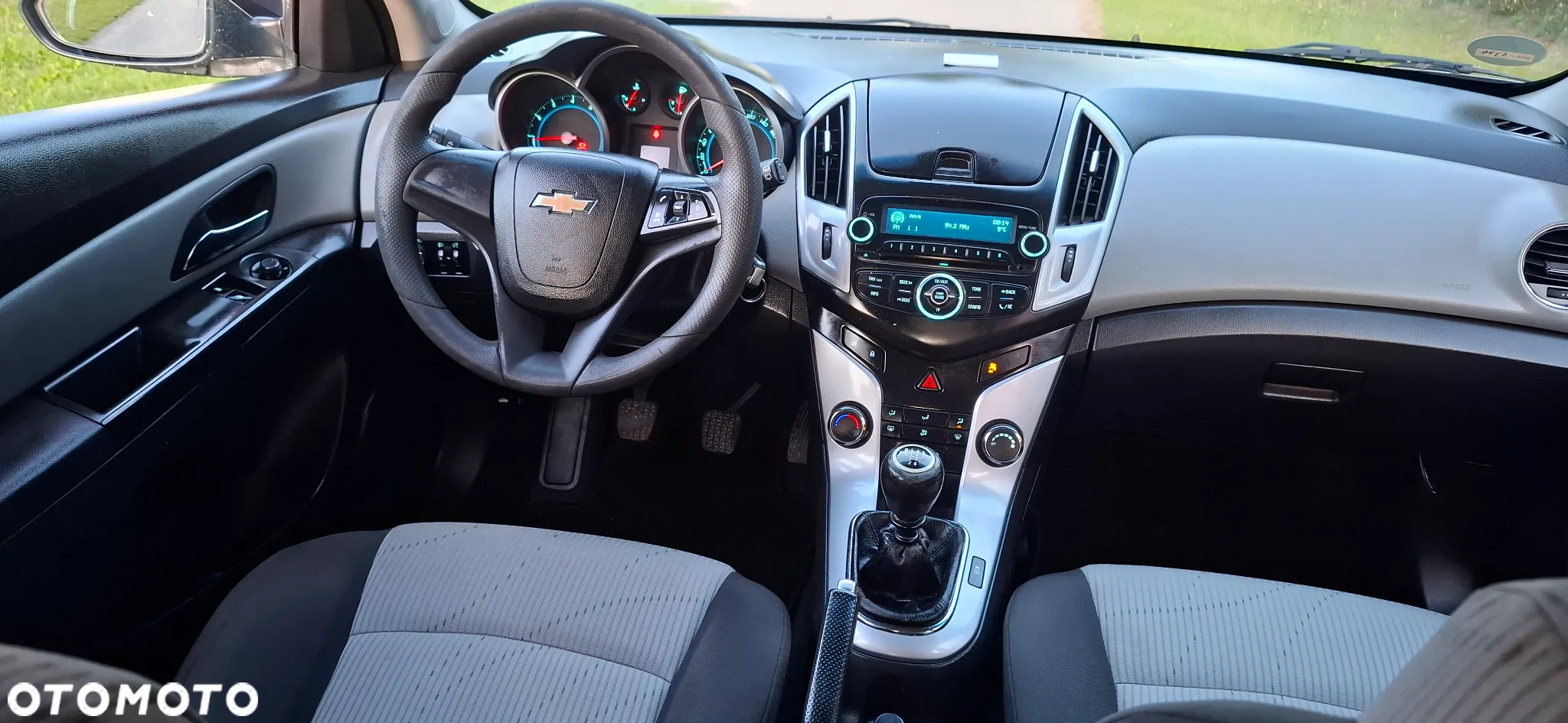 Chevrolet Cruze 1.6 LT - 8