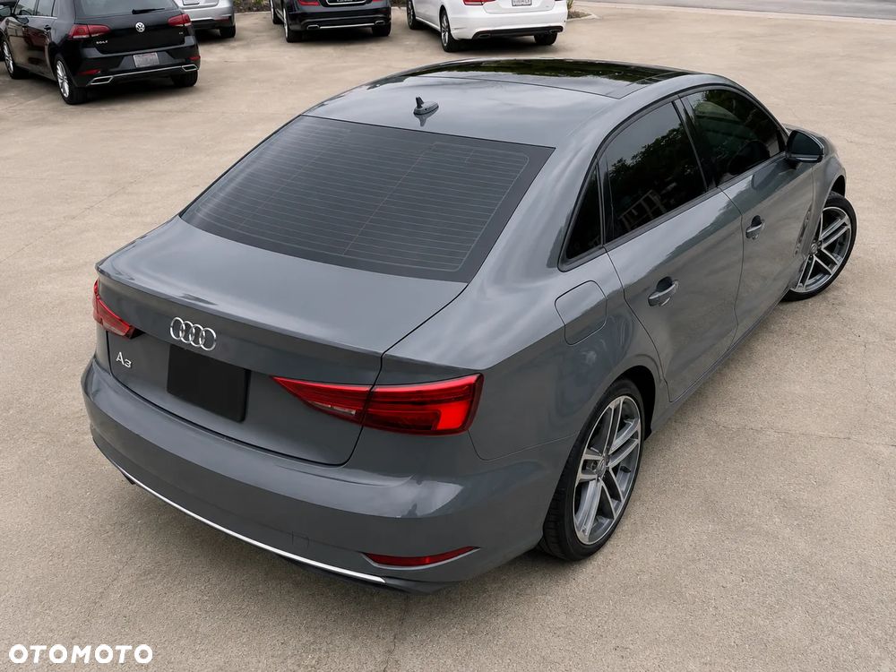 Audi A3 Limousine 40 TFSI Quattro S tronic - 5
