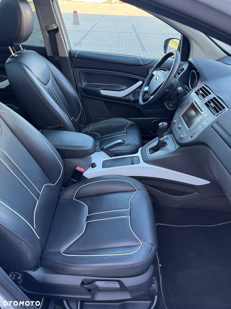 Ford Kuga 2.0 TDCi 4x4 Individual - 15