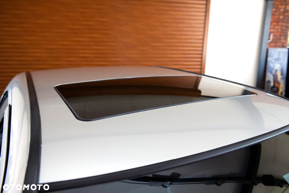 Mercedes-Benz Klasa C 43 AMG - 37