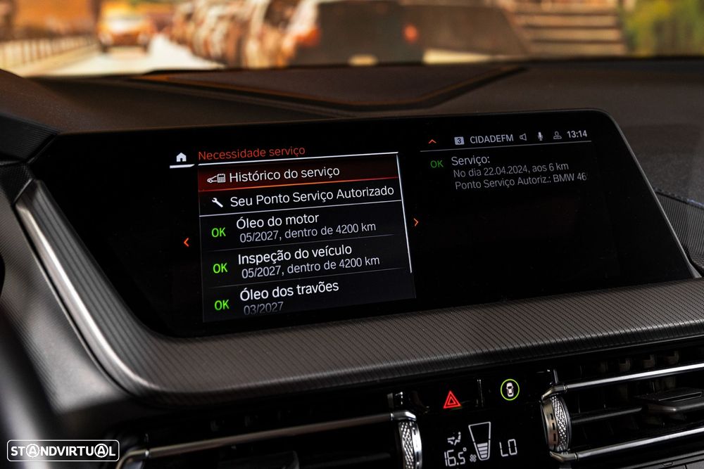 BMW 118 i Pack Desportivo M Auto - 24