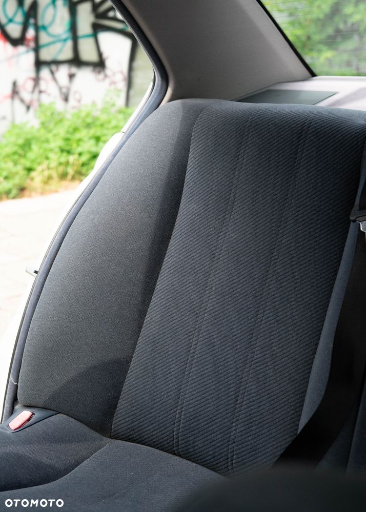 BMW Seria 5 520i - 26