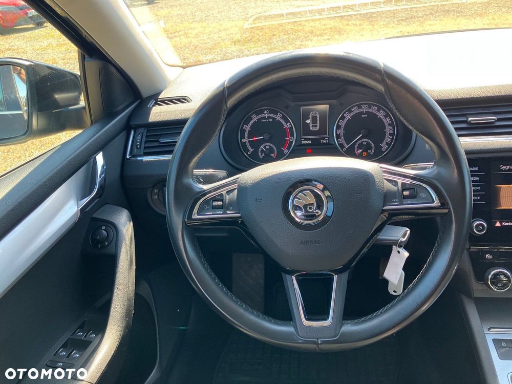 Skoda Octavia - 12