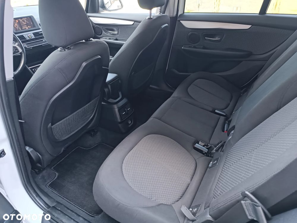 BMW Seria 2 220d GT Advantage - 21