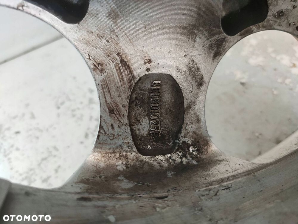 audi a4/b6 koło aluminiowe 7jx16h2/et42/5x112/8e0601025f - 6