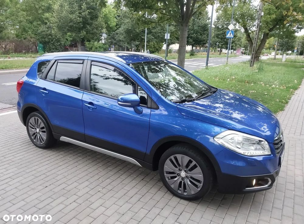 Suzuki SX4 1.6 Premium 4WD - 18