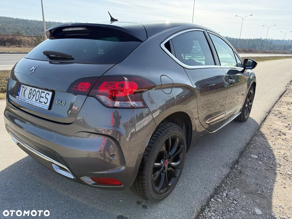 DS Automobiles DS 4 - 7