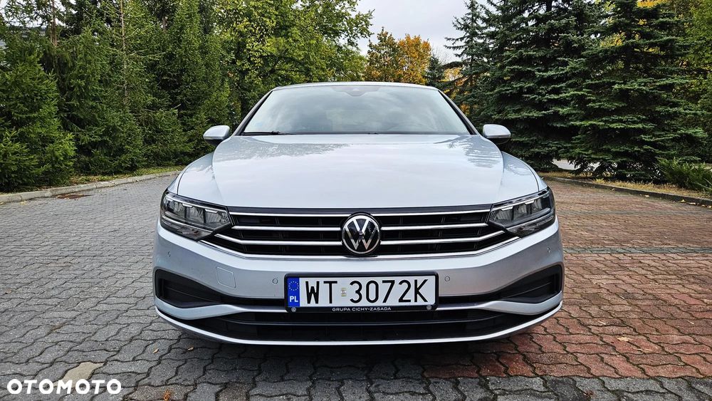 Volkswagen Passat 2.0 TDI EVO Essence - 8