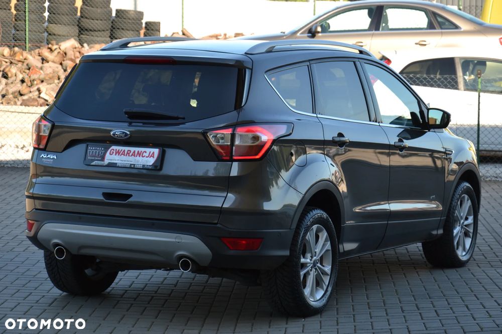 Ford Kuga 2.0 TDCi 4x4 Titanium - 11