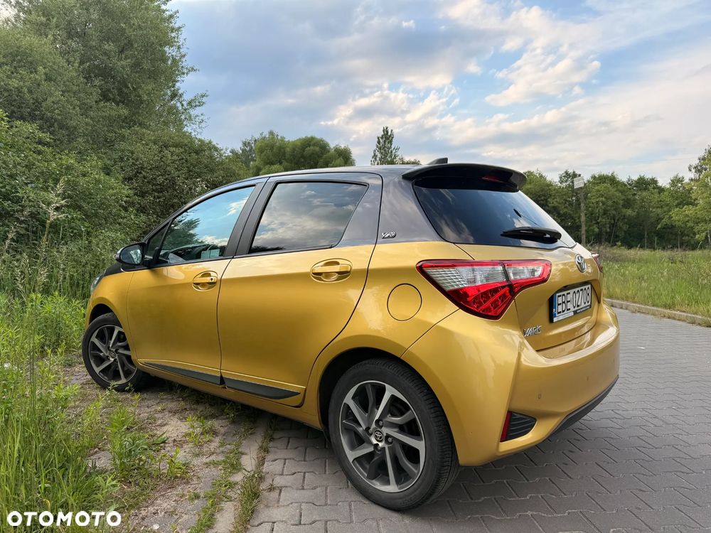 Toyota Yaris - 16
