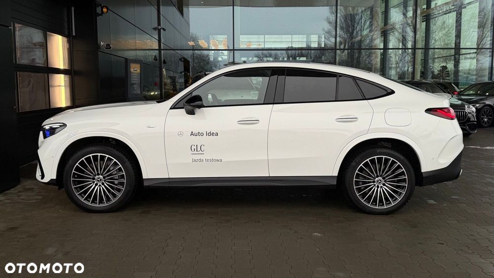 Mercedes-Benz GLC - 9