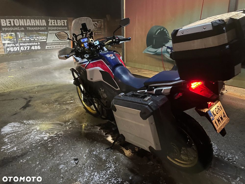 Honda CRF - 9