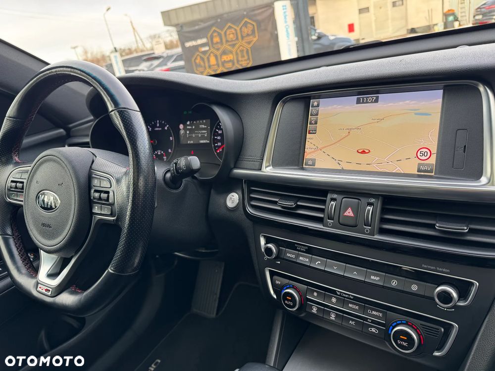 Kia Optima Sportagon 1.7 CRDI DCT GT Line - 24