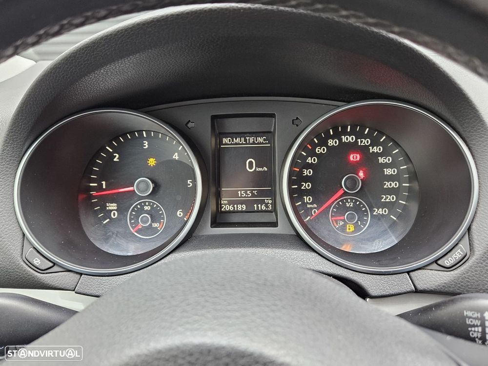 VW Golf 1.6 TDi Confortline - 18